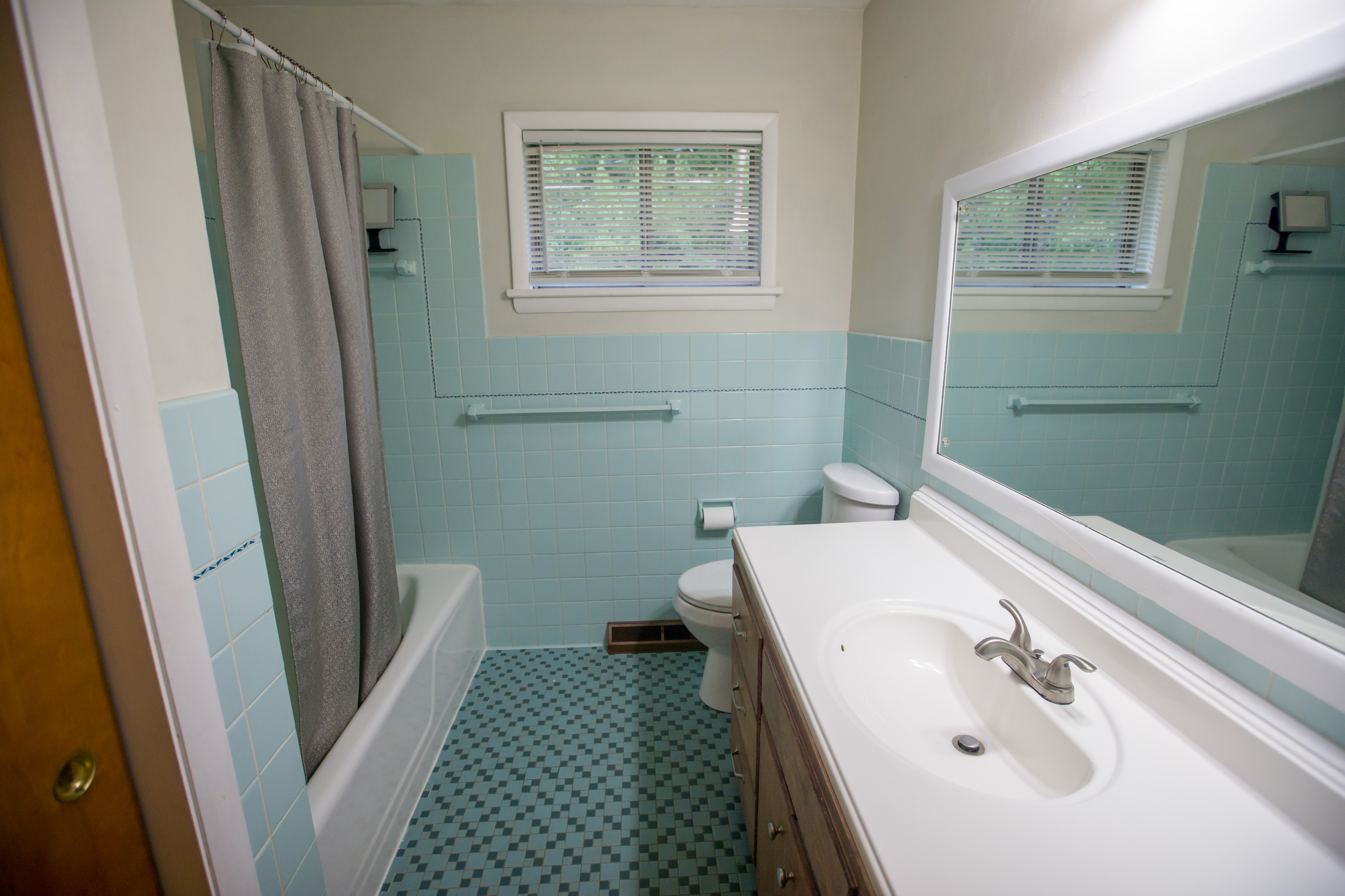 Bathroom1